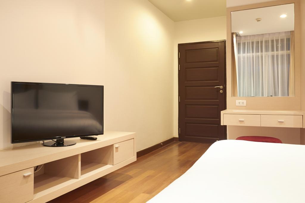 Art Patong Residence Phuket ภายนอก รูปภาพ